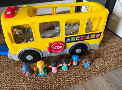 Fisher-Price Little People Toy Big Yellow School Bus