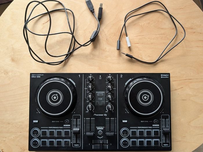 Pioneer DDJ 200