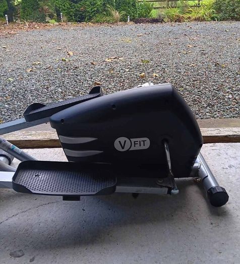 V-Fit cross trainer