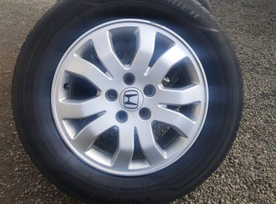 Honda accord alloy wheels.