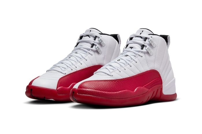 Air Jordan 12 Retro "Cherry"