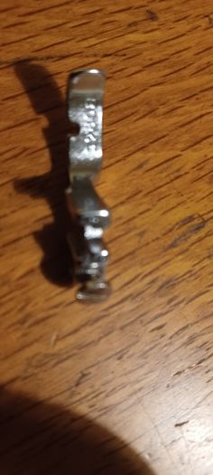 Antique Zipper Foot