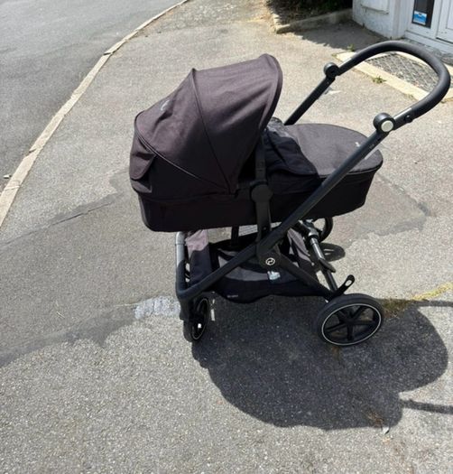 Cybex EOS 2-1 stroller