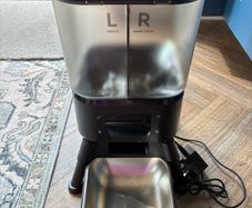 automatic pet feeder