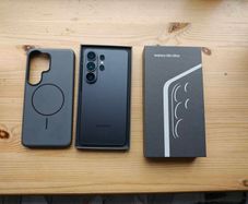 Samsung S26 Ultra 256gb Irish Phone couple week old with full warranty