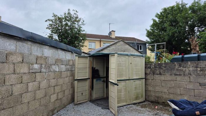 shed