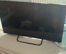 JVC 32inch smart tv