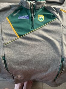 kerry top