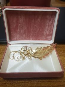 Brooch
