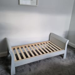 Mia Sleigh Cot bed