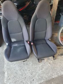 mazda mx5 seats