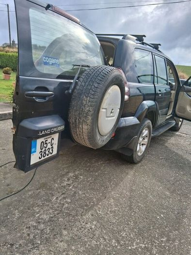 Toyota Land Cruiser 2005