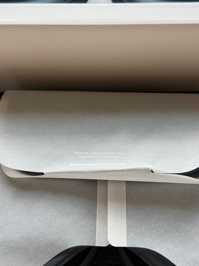 Apple AirPods Max USB-C Headphones Genuine with proof