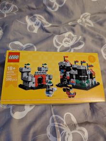 LEGO Mini Knight's Castle