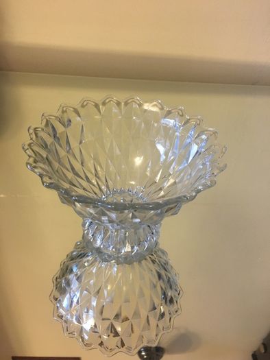 Glass bowl (4 inches high 6 inches wide)