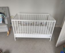 Baby's cot 1200 mm x 600 mm