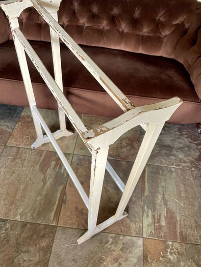 Early 20th Century Art Deco Shape Tall Freestanding Painted Wooden Towel Rail or Quilt Rack