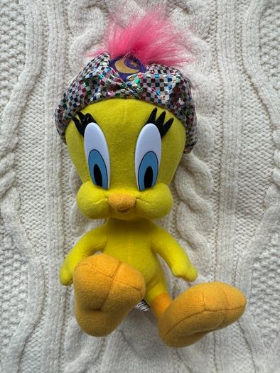 Vintage Tweety Bird Genie Plush Toy Looney Tunes Stuffed Animal 1999 NO Rug and Gilet Used Please look at the pictures