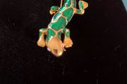 lizard brooch
