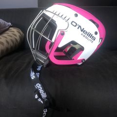 camogie/hurling helmet