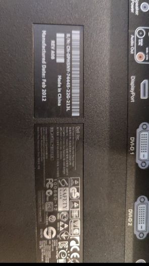 32 monitor Dell never used