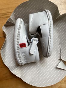 Kickers white leather christening baby booties 0-9 months