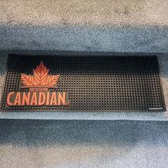 Bar runner