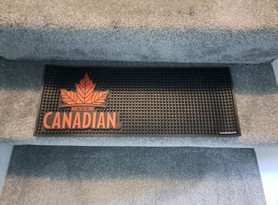 Bar runner