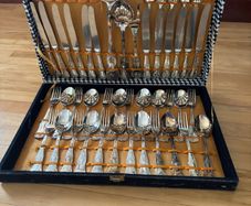 Vintage 1970s Cutlery Set for 12  & Case