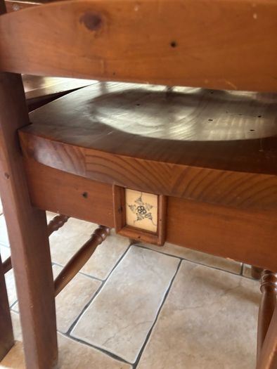 kitchen table and chairs