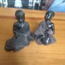 African resin statues Image 3