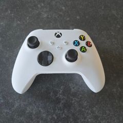 Xbox wireless controller as new. No stick drift