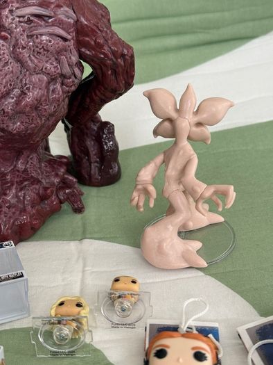 Funko Pop Stranger Things Bundle Tom/Bruce monster  Demogorgon Bitty Pop Eleven Kinder