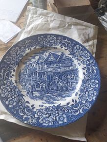 Antiques 17th century plates x 4