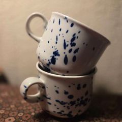 2 ikea mugs