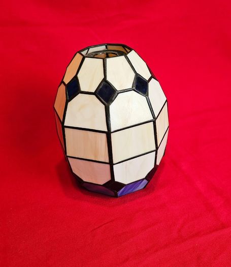 Tiffany style lampshade