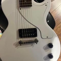 epiphone Les Paul junior