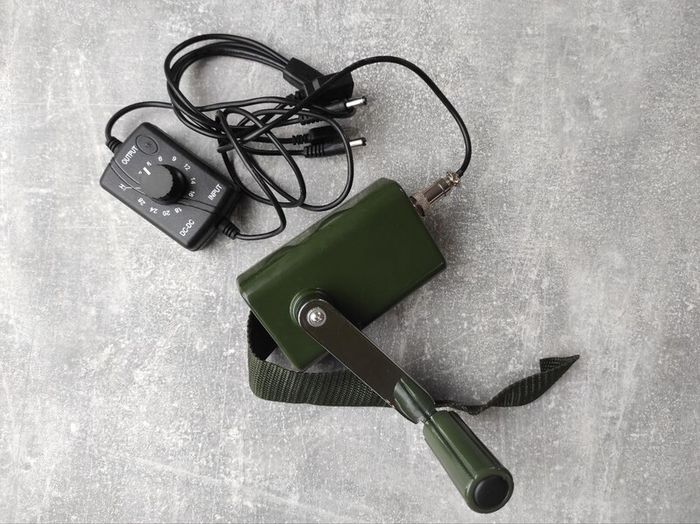 Huaban Hand Crank Generator