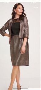 Dress size 14