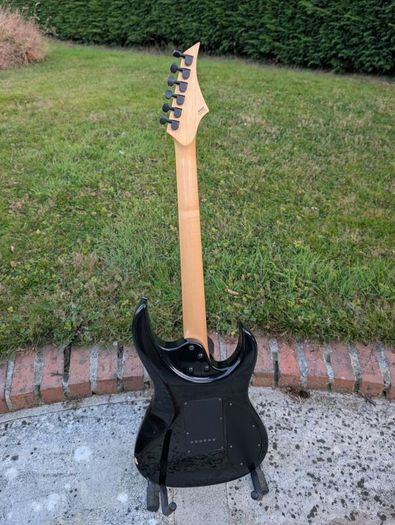 LAG Arkane 66 HSS Electric Guitar