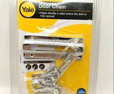 Yale security  door chain new sealed