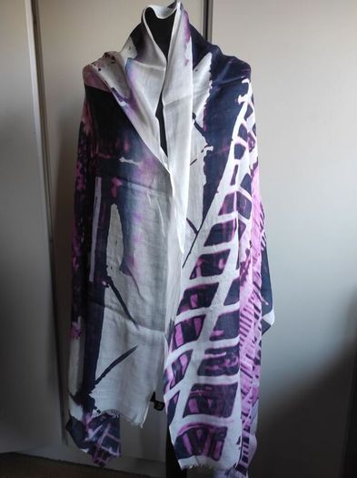 Kdk designed in Ireland scarf