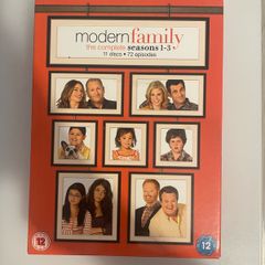DVD boxset of modern family the complete seasons 1-3 11 discs 72 episodes