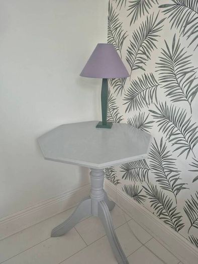 Hexagonal Table