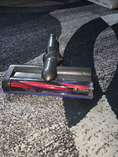Dyson v6 Motorhead