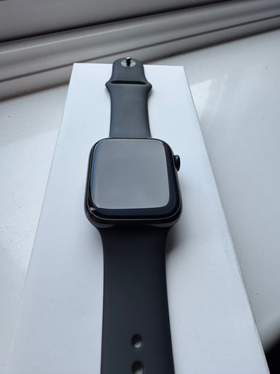 Apple Watch Series 9 45mm Midnight Aluminium GPS