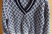 Ladies Jumper . Next size M
