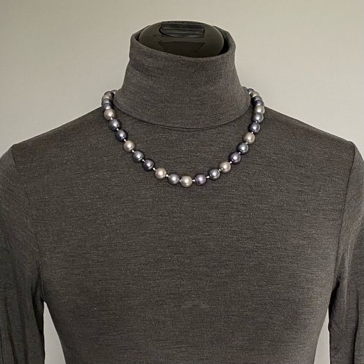 Grey Pearl Necklace
