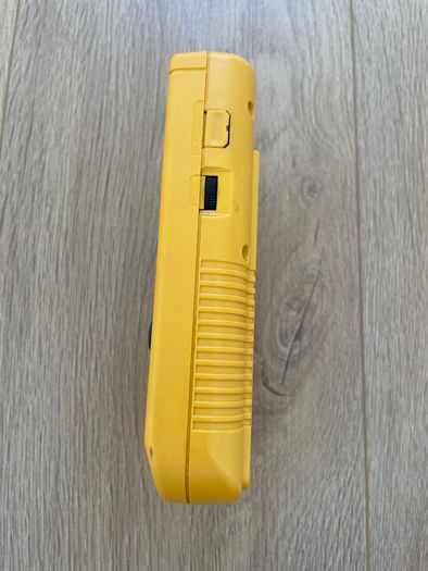 Nintendo Gameboy Classic DMG-001 Yellow + Bomber Man + Other Games