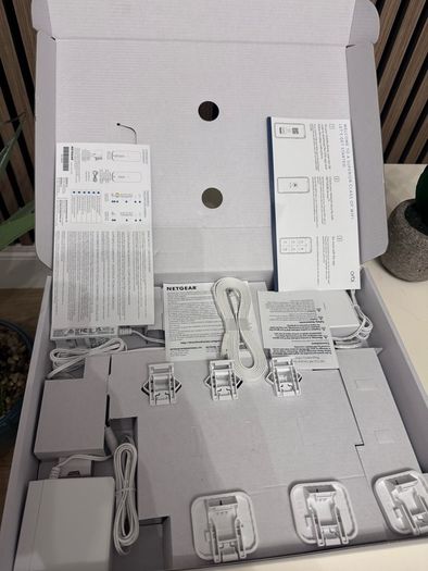 Netgear Orbi WiFi 7 Mesh 10G uplink 2.5link brand new